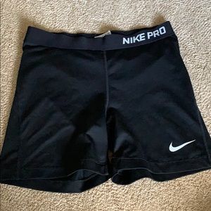 🐾Black Nike Pro Shorts
